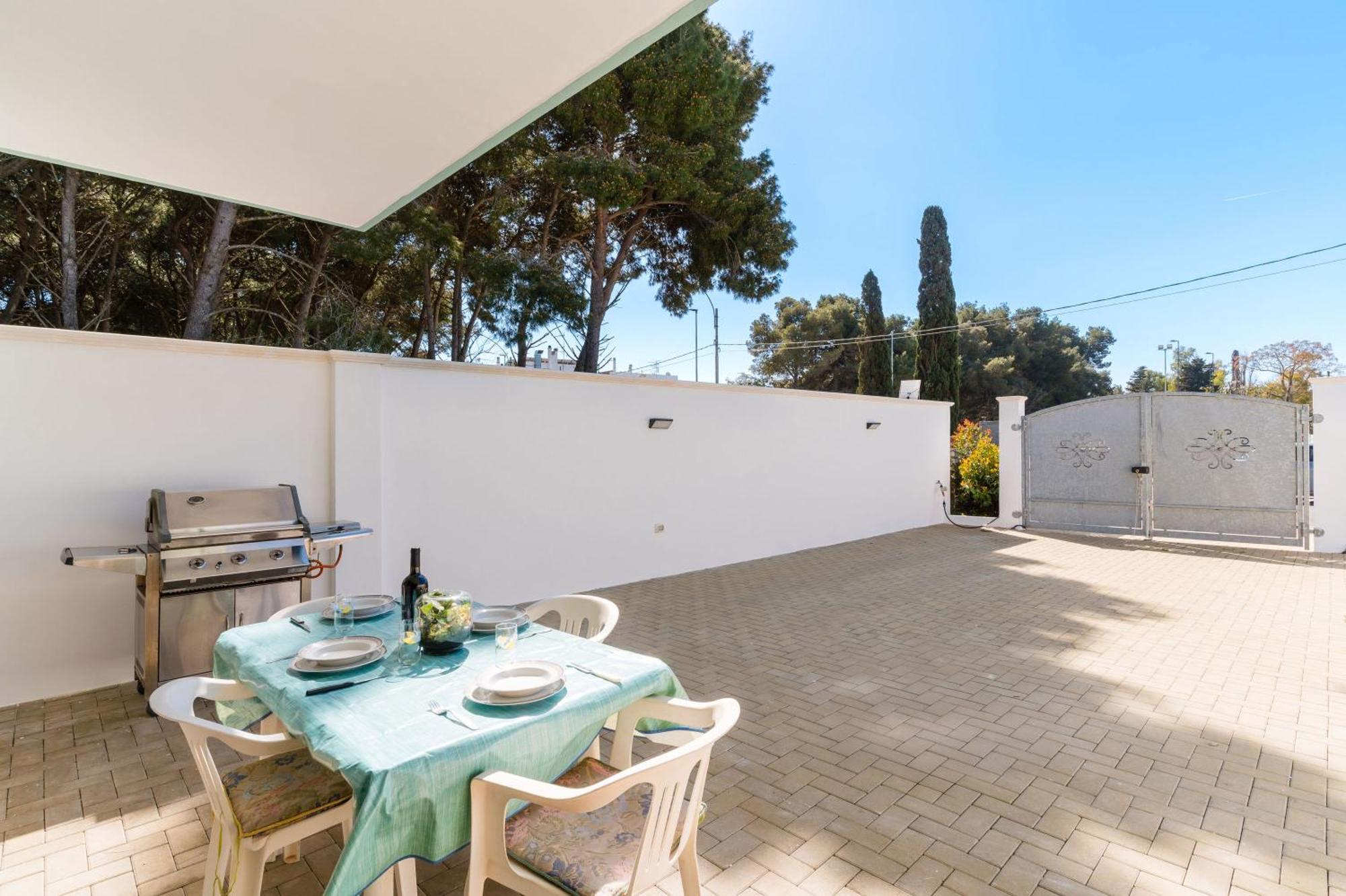 Intera Casa Ad Uso Esclusivo Con 3 Camere 2 Bagni Giardino Wifi Parcheggio Lavatrice Microonde Barbecue Macchina Caffe توليي المظهر الخارجي الصورة